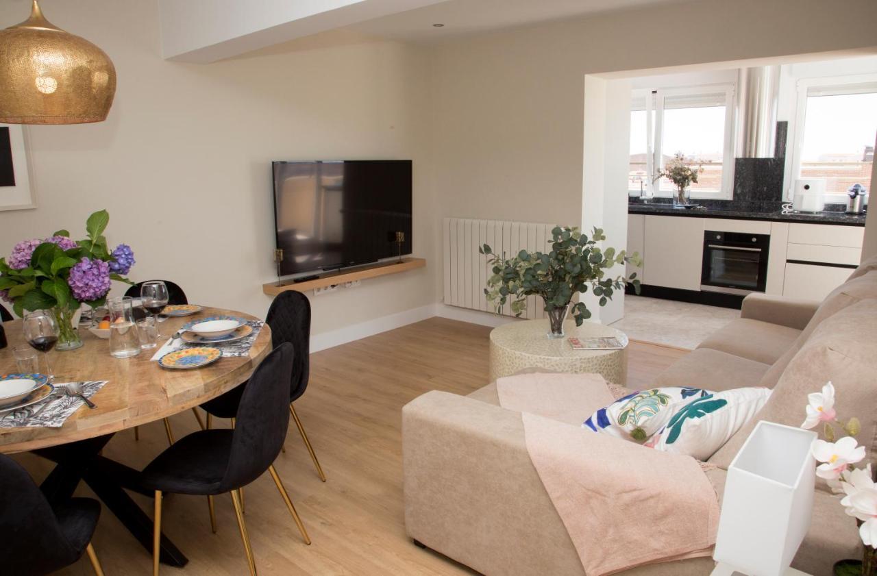 Lujoso Apartamento En El Centro By Bebalmy Salamanca Kültér fotó